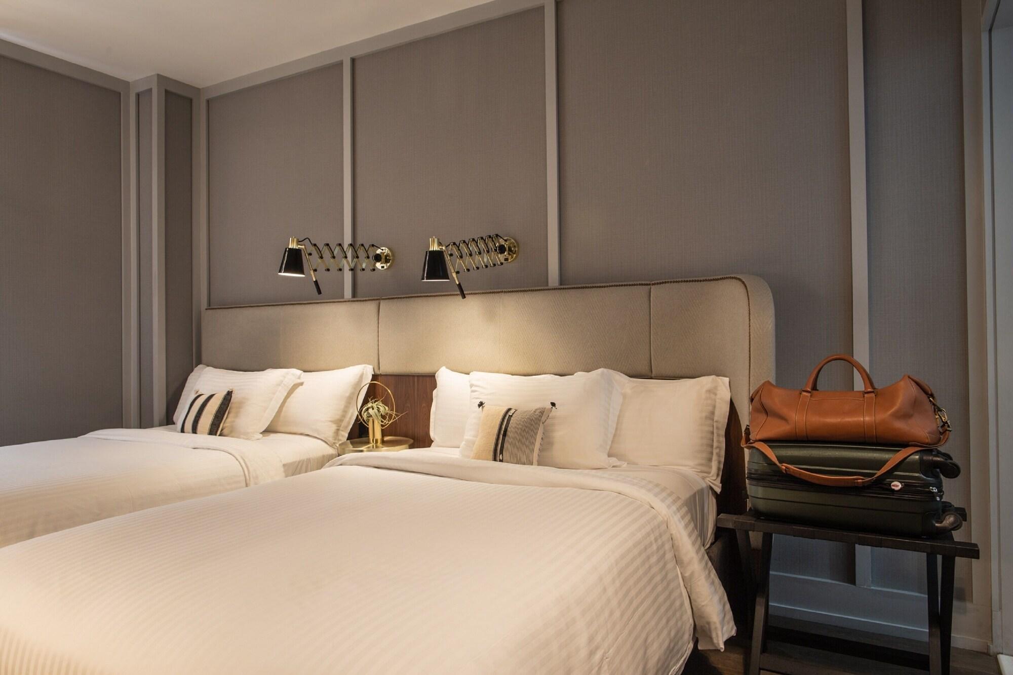 The Evelyn Nomad Hotel New York City Exterior photo Deluxe Room