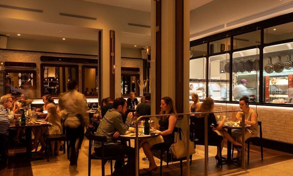 The Evelyn Nomad Hotel New York City Exterior photo Interior of the restaurant