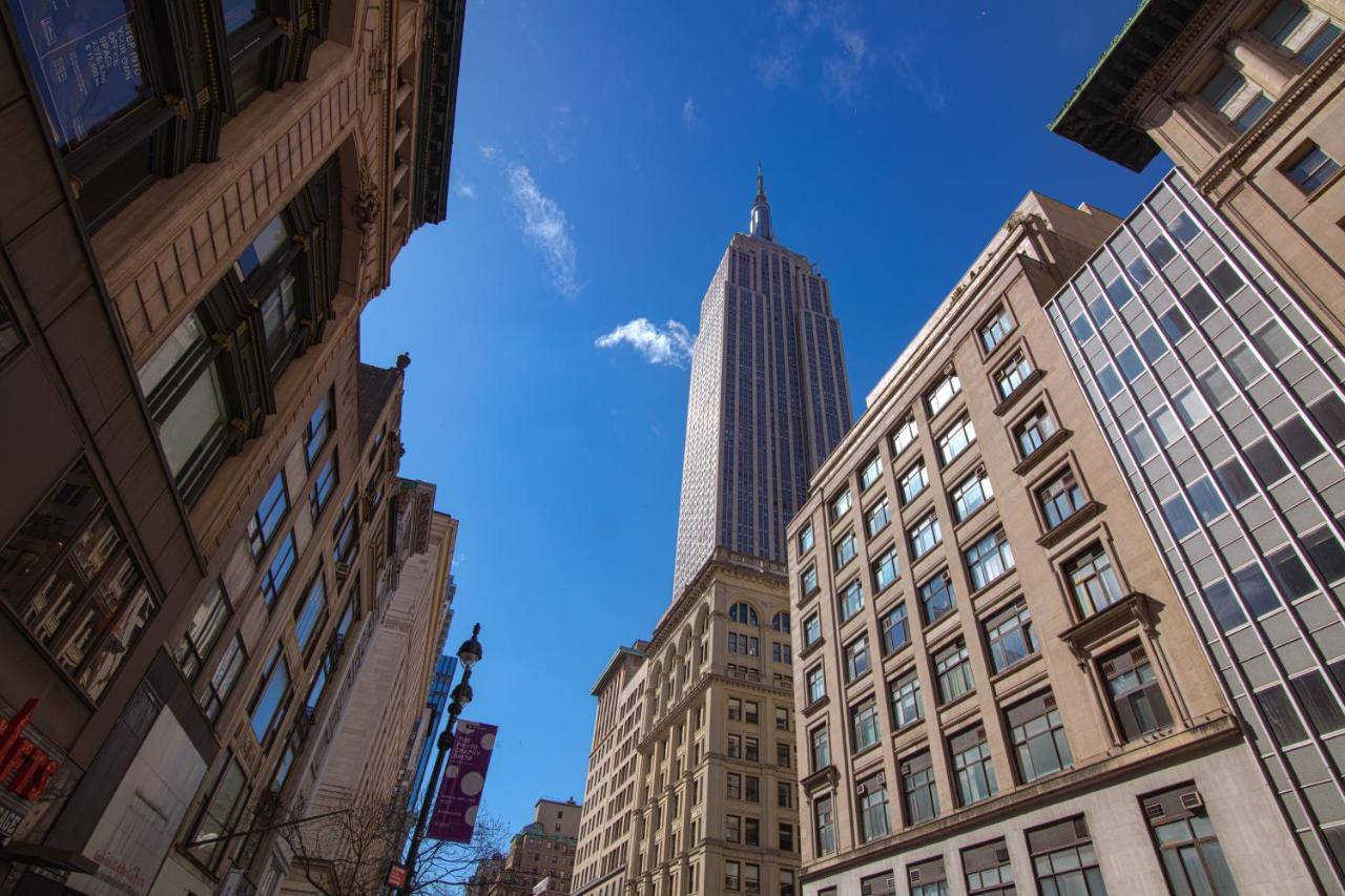 The Evelyn Nomad Hotel New York City Exterior photo Empire State Building