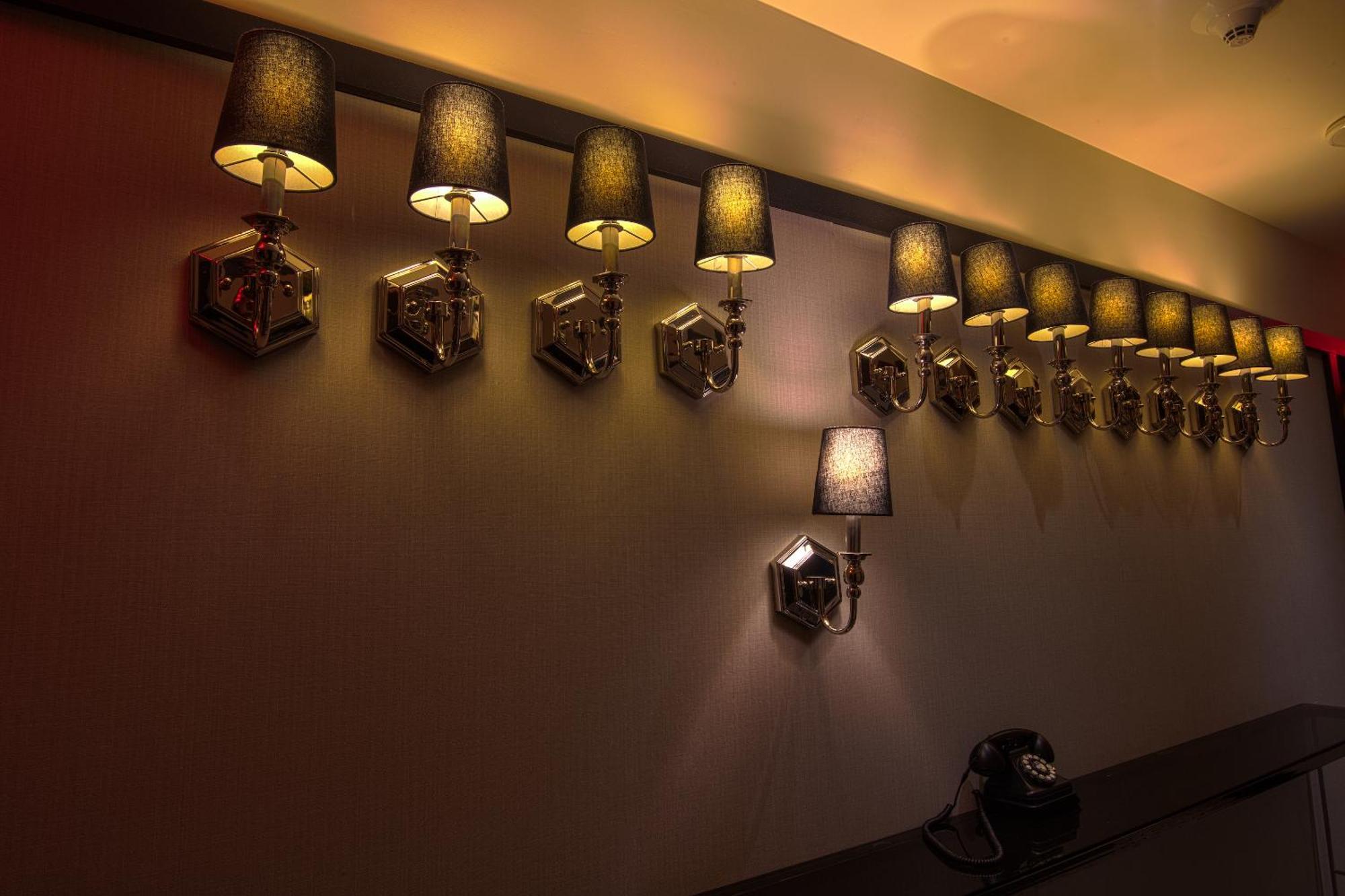 The Evelyn Nomad Hotel New York City Exterior photo Wall lights